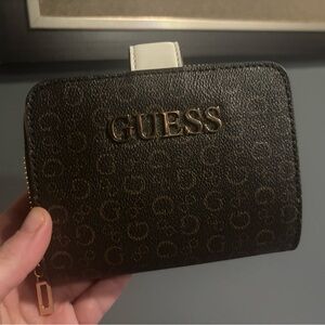 Guess wallet